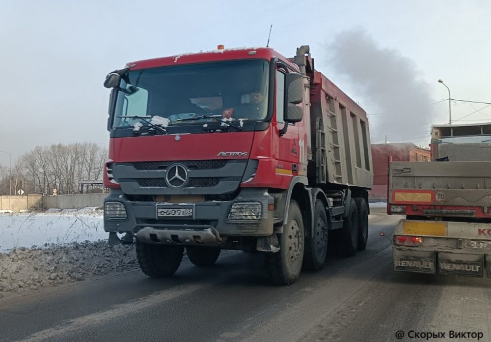 Самосвал Услуги самосвала Actros взять в аренду, заказать, цены, услуги - Горно-Алтайск